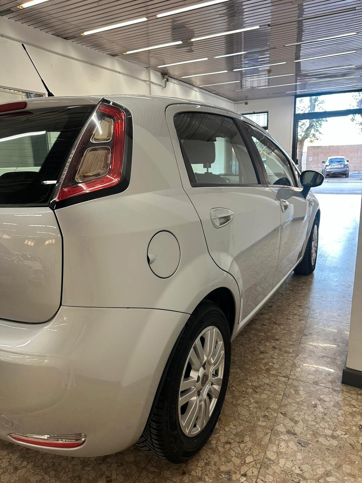 Fiat Punto 1.3 MJT II 75 CV 5 porte Lounge