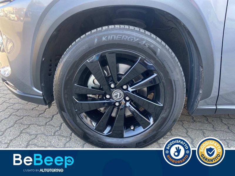 Lexus NX 300H 2.5 SPORT 4WD CVT