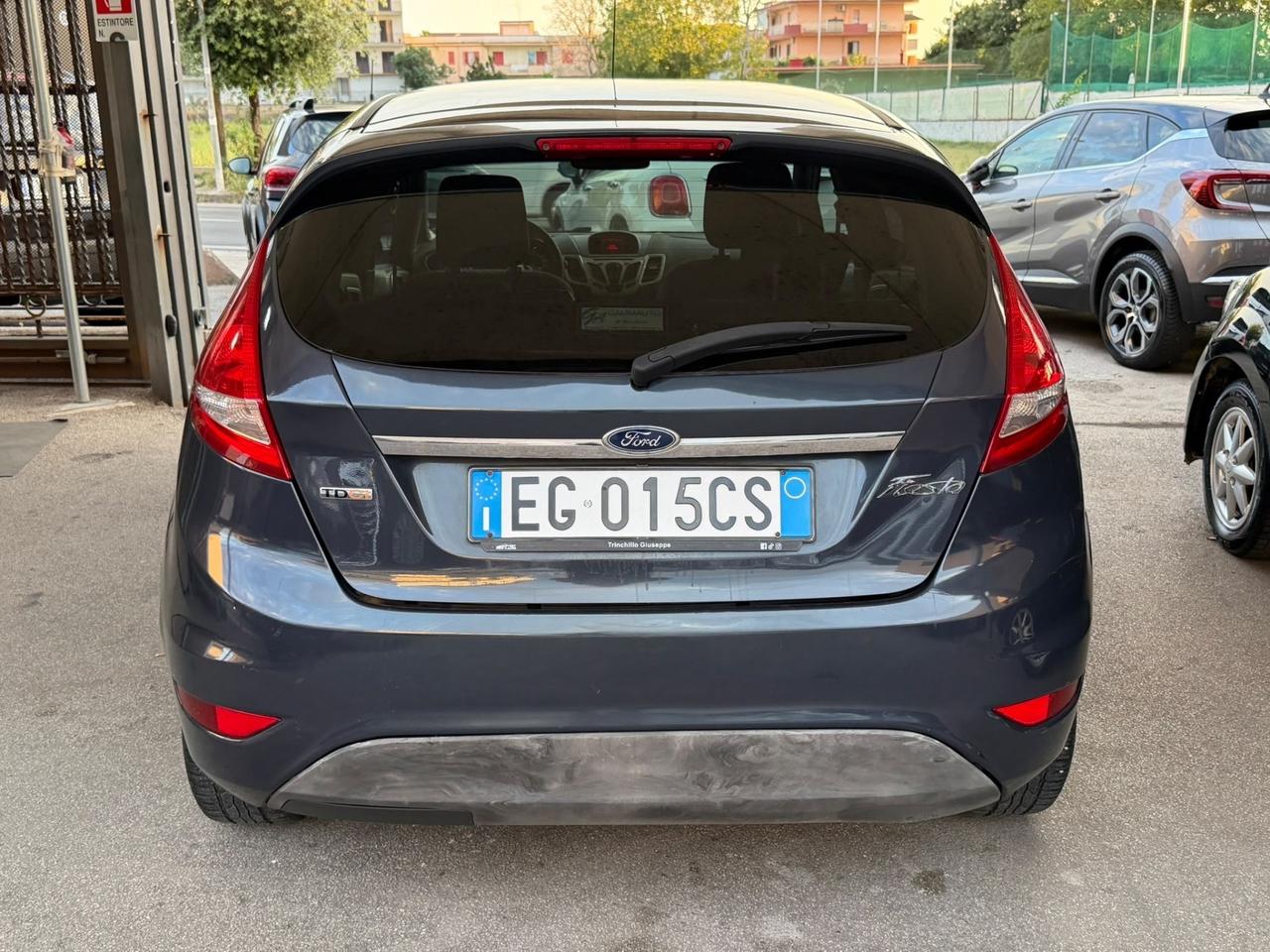 Ford Fiesta 1.4 TDCi 70CV 5 porte Titanium