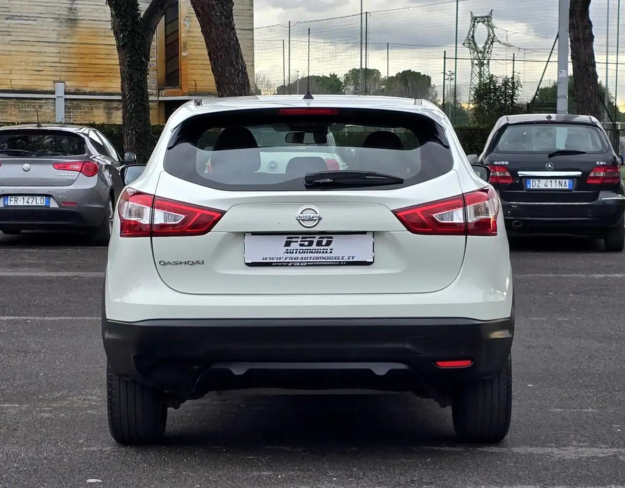 Nissan Qashqai 1.6 dci Tekna 2wd 130cv xtronic