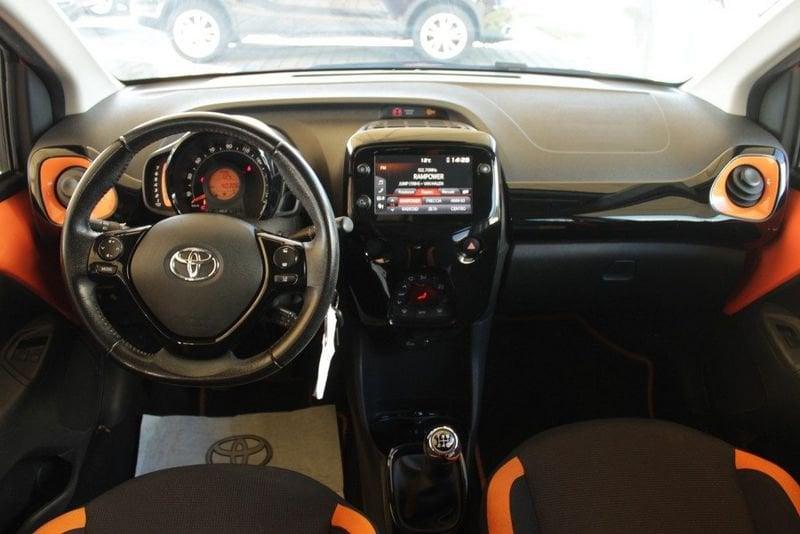Toyota Aygo 1.0 VVT-i 72 CV 5 porte x-cite