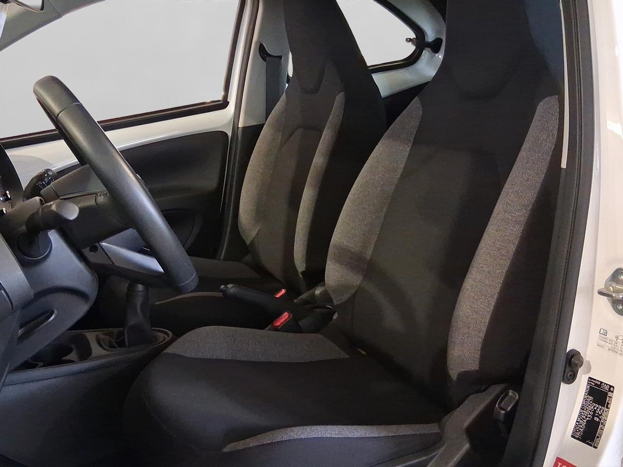 Toyota Aygo X 1.0 VVT-i 72 CV 5 porte Active