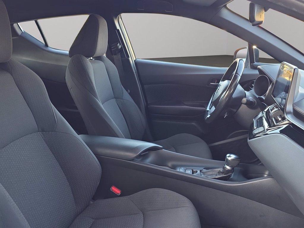 TOYOTA C-hr 1.8h business 2wd e-cvt del 2018