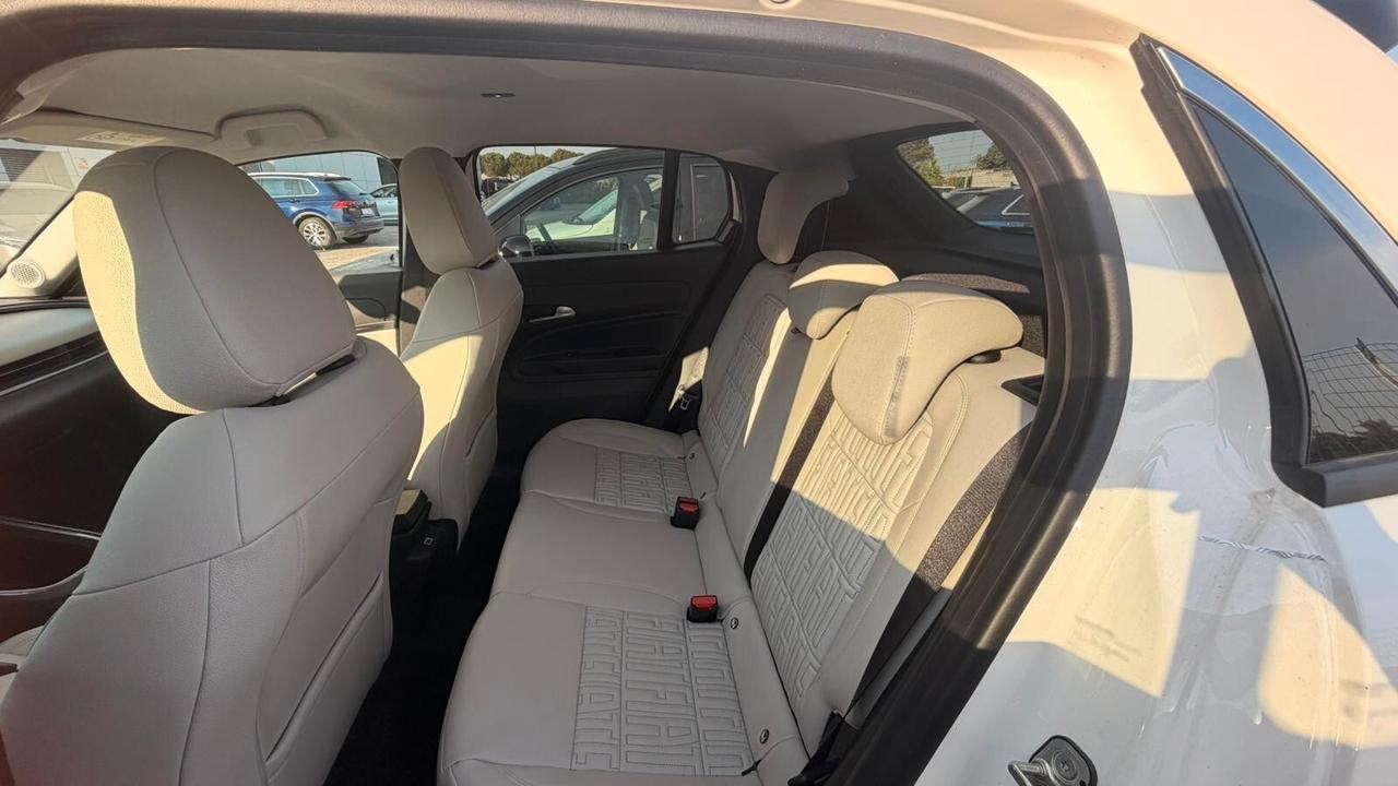 Fiat 600 Hybrid 110 CV DCT MHEV La Prima C/A