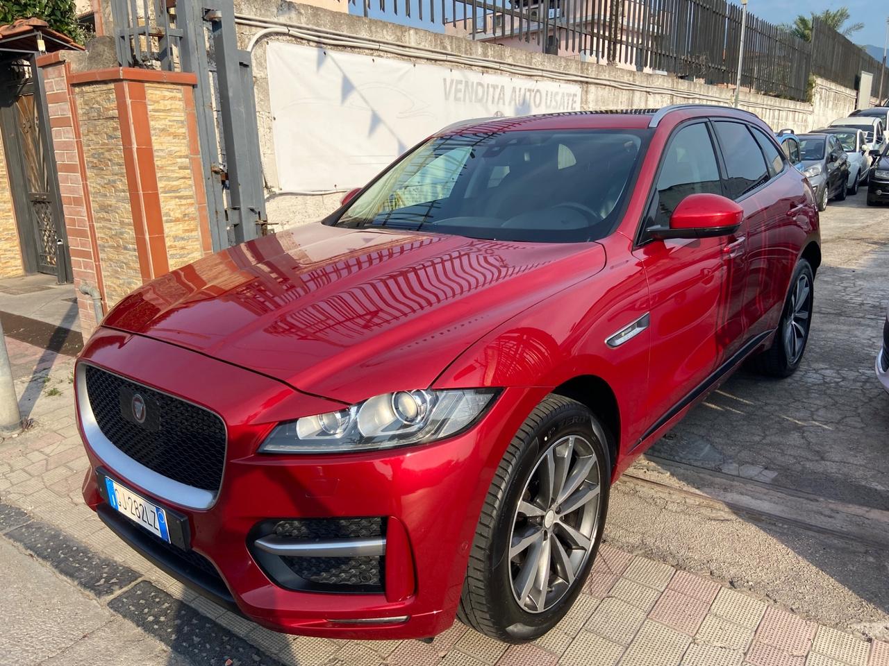 Jaguar F-Pace 2.0 D 180 CV Pure AUTOMATICO