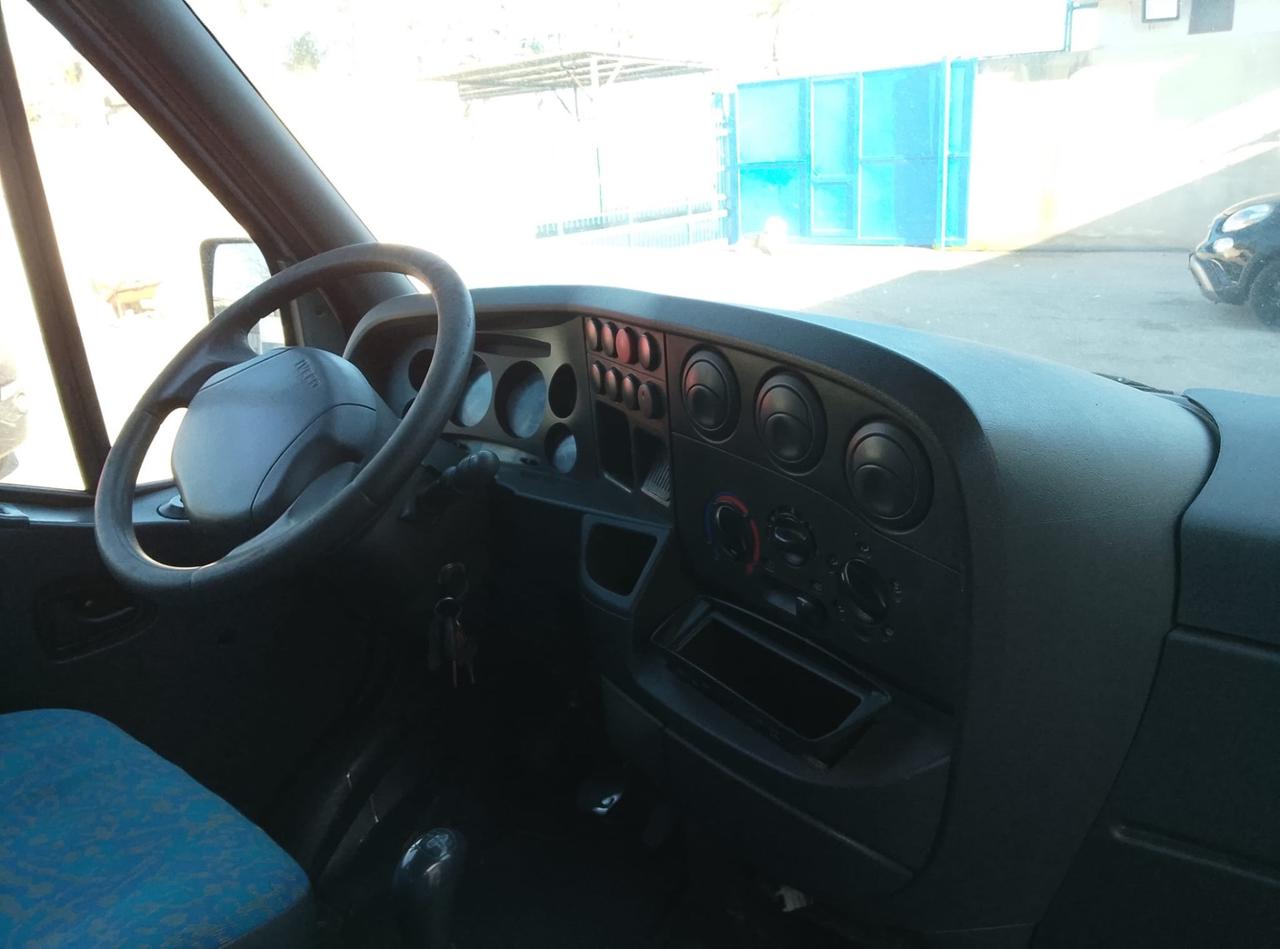 Iveco Daily 35c13-2.8 doppia cabina- cass.fisso-2001