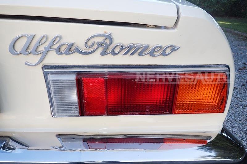 Alfa Romeo Spider Veloce duetto