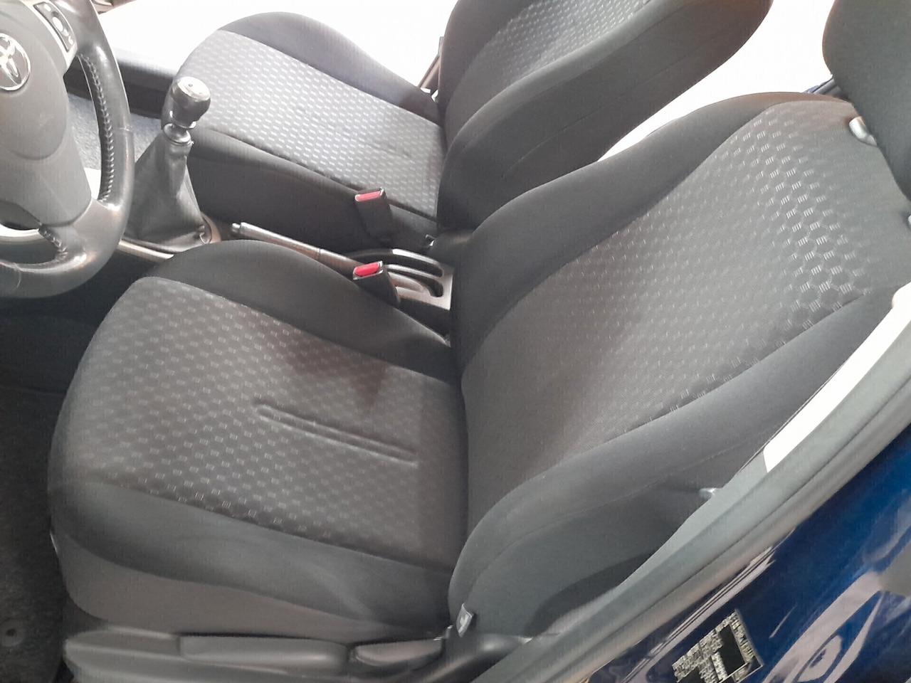 Toyota Urban Cruiser Urban Cruiser 1.4 D-4D AWD Sol