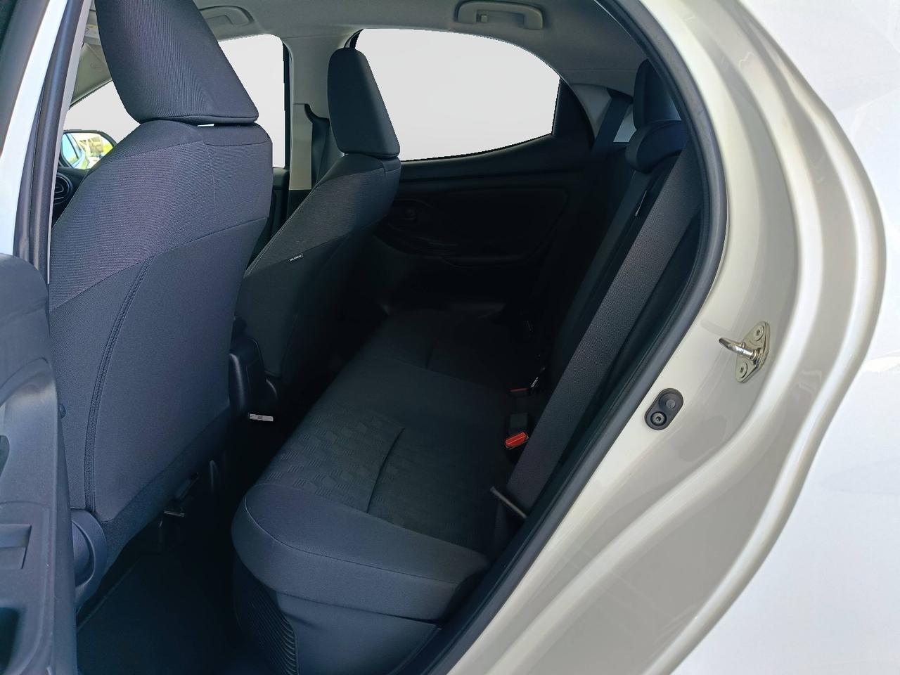 TOYOTA Yaris IV 2020 - Yaris 1.5h Trend