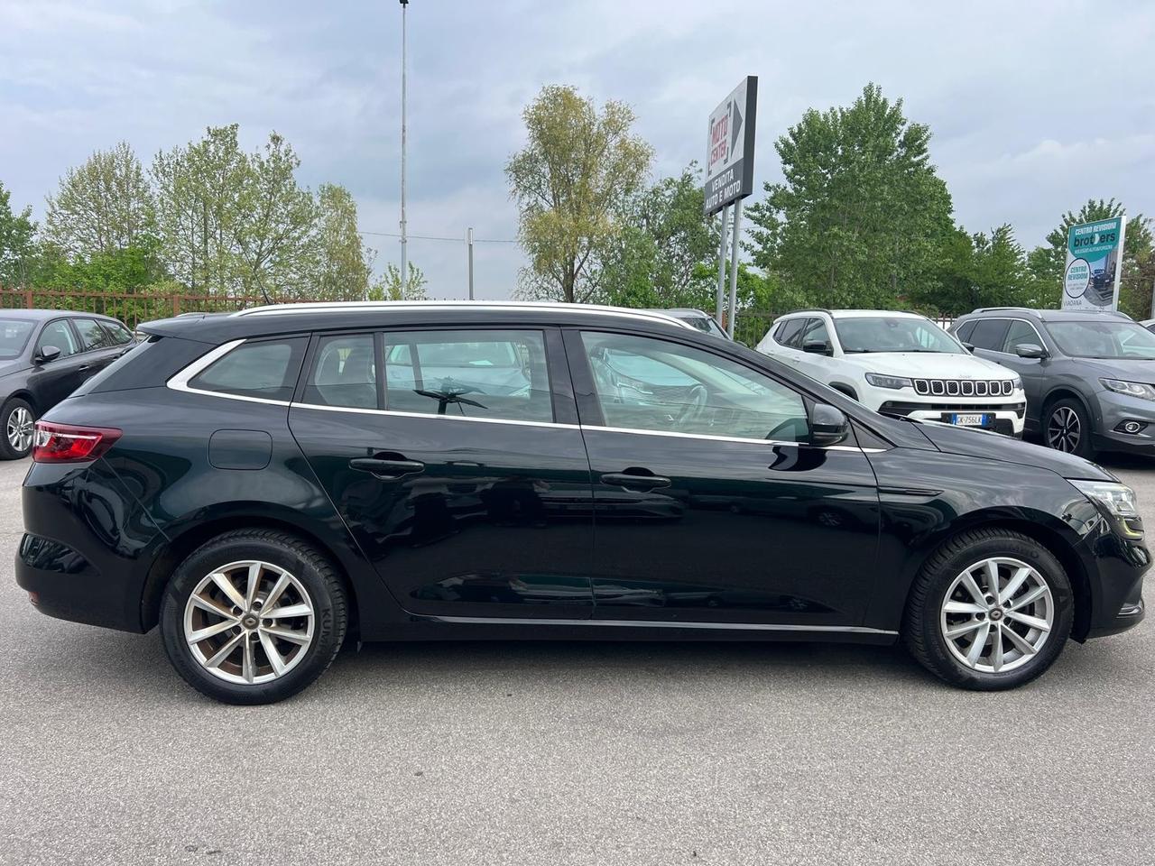 Renault Megane Sporter Blue dCi 115 CV EDC Business