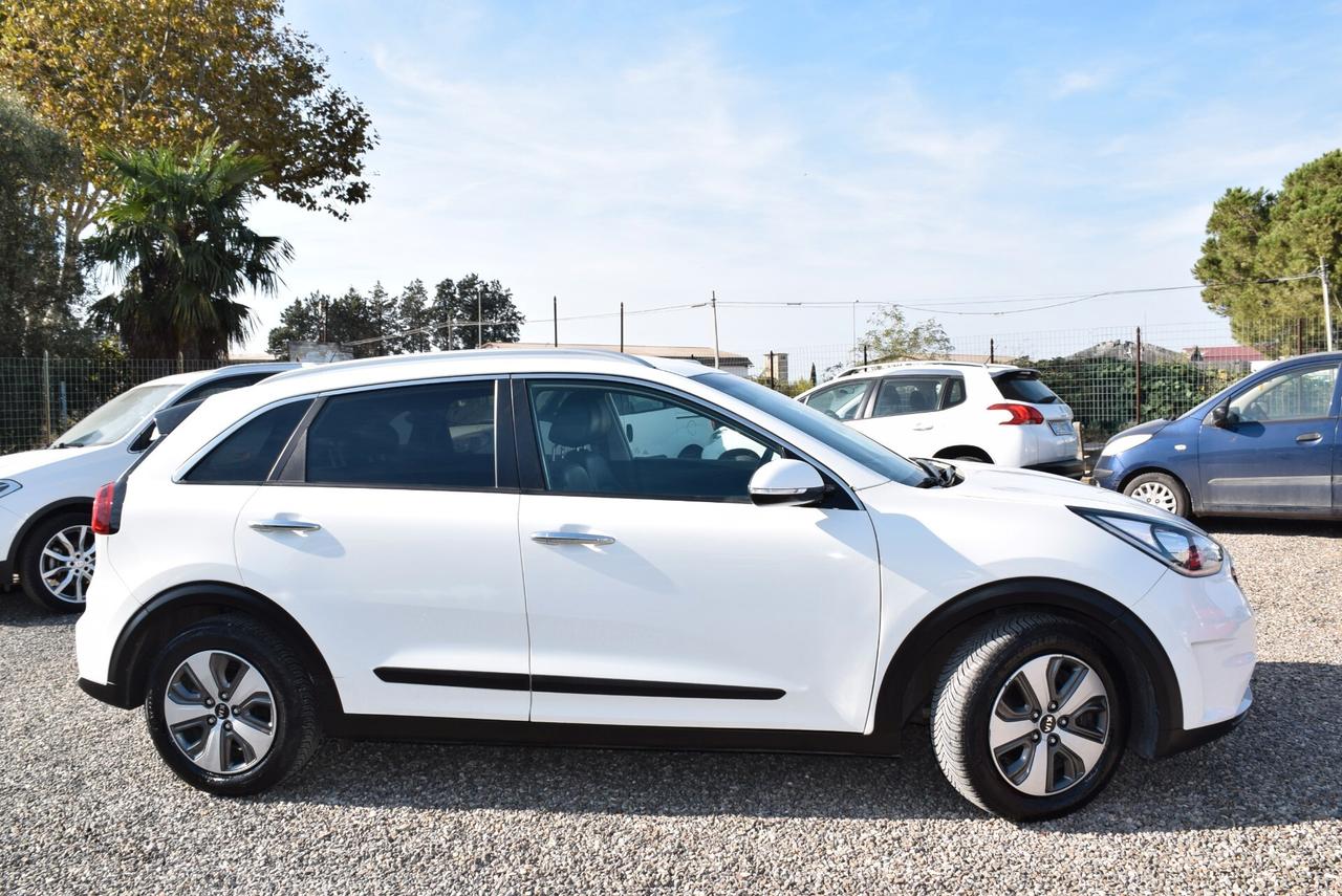 Kia Niro HYBRID 1.6 GDi AUTOM. DCT HEV Style FULL