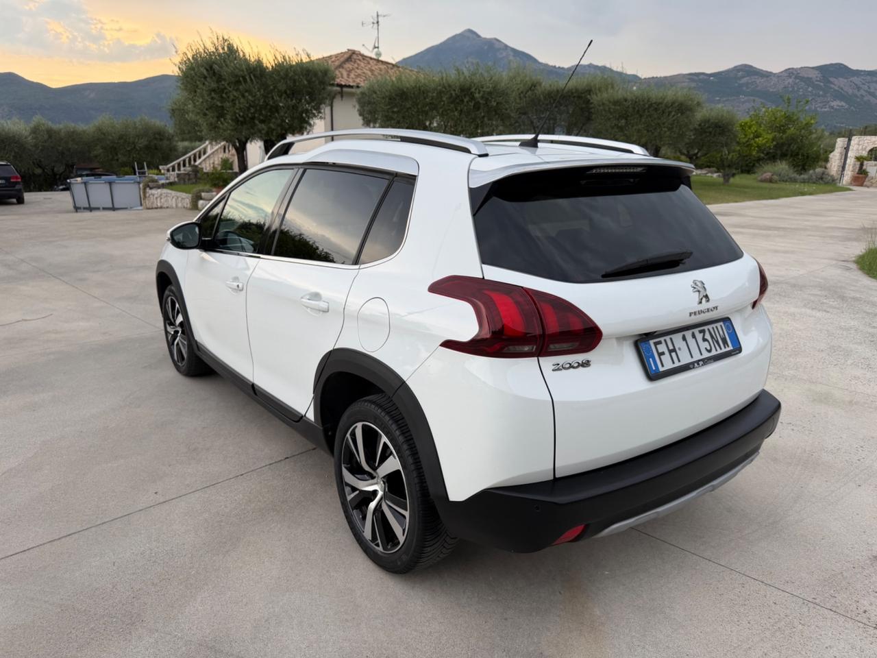 Peugeot 2008 Blue HDi 1.6 HDI EURO 6
