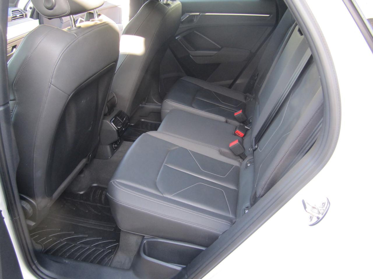 Audi Q3 SPB 40 TDI S tronic quattro edition - AUTOMATICO + TETTO APRIBILE