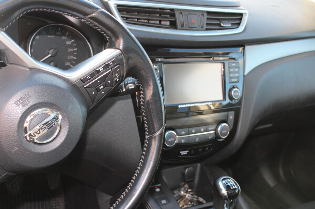 Nissan Qashqai 1.5 dCi tekna