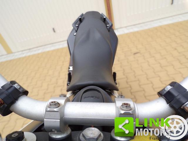 KTM 690 Duke R - Garanzia gratis con finanziamento!
