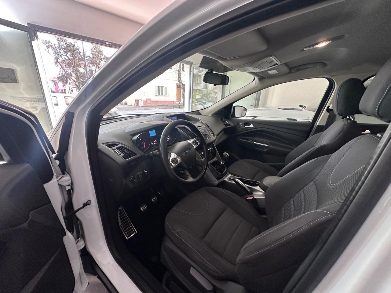 Ford Kuga 2.0 TDCI 140 CV 2WD