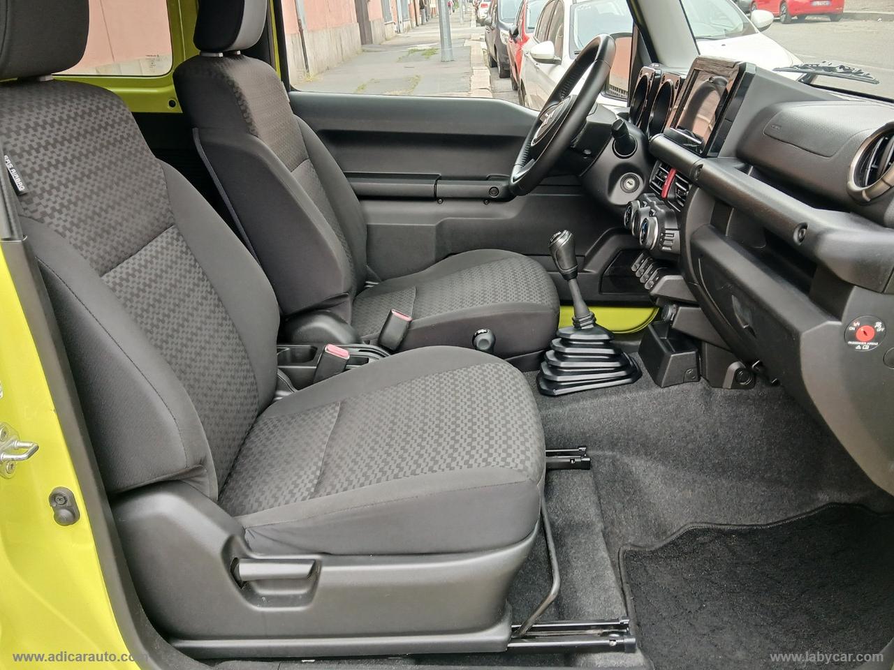 SUZUKI Jimny 1.5 5MT Top