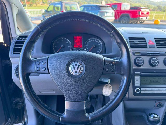VOLKSWAGEN Touran 2.0 TDI DPF Highline 7 posti TETTO ok neopatentati