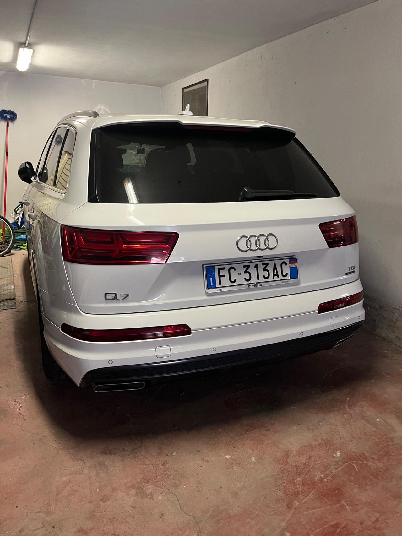 Audi Q7 3.0 TDI 272 CV quattro tiptronic Business Plus