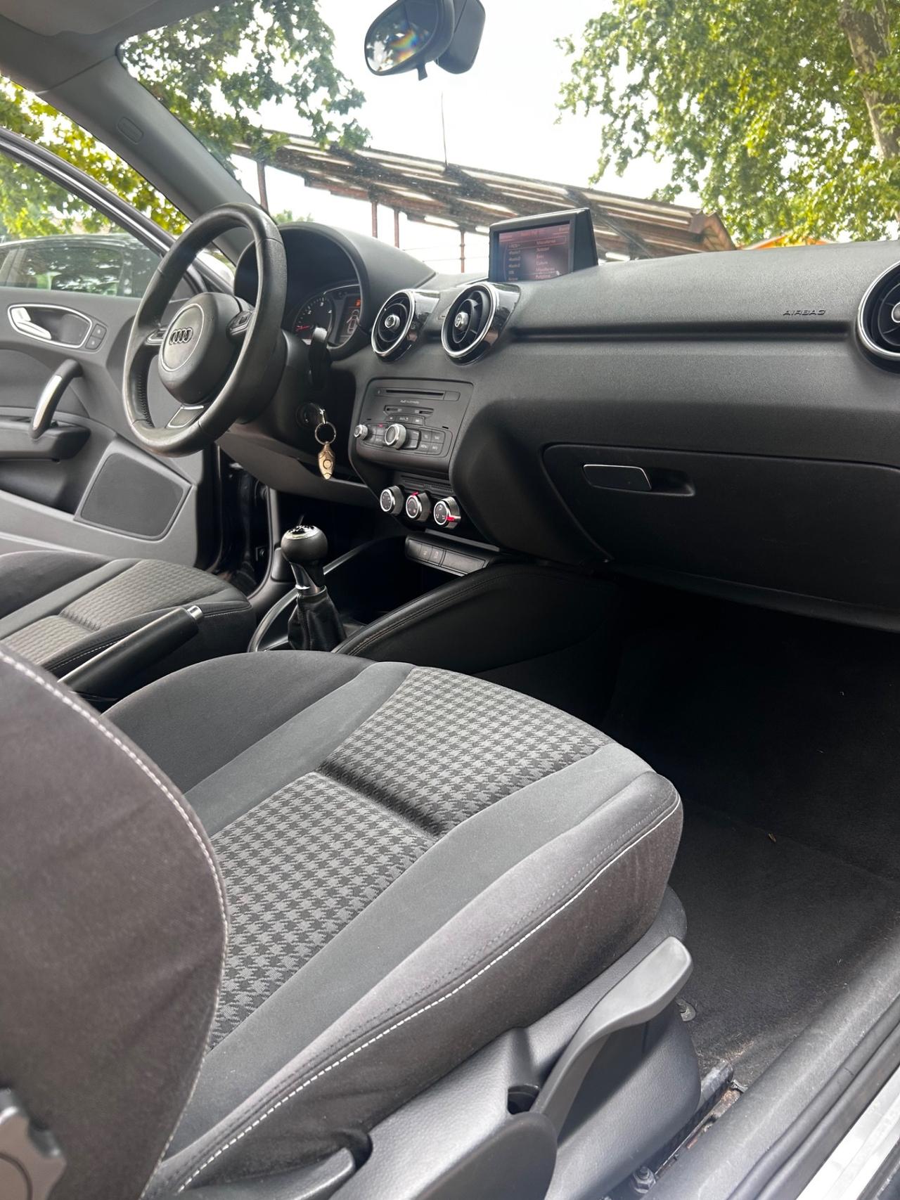 Audi A1 1.6 TDI 105 CV Ambition