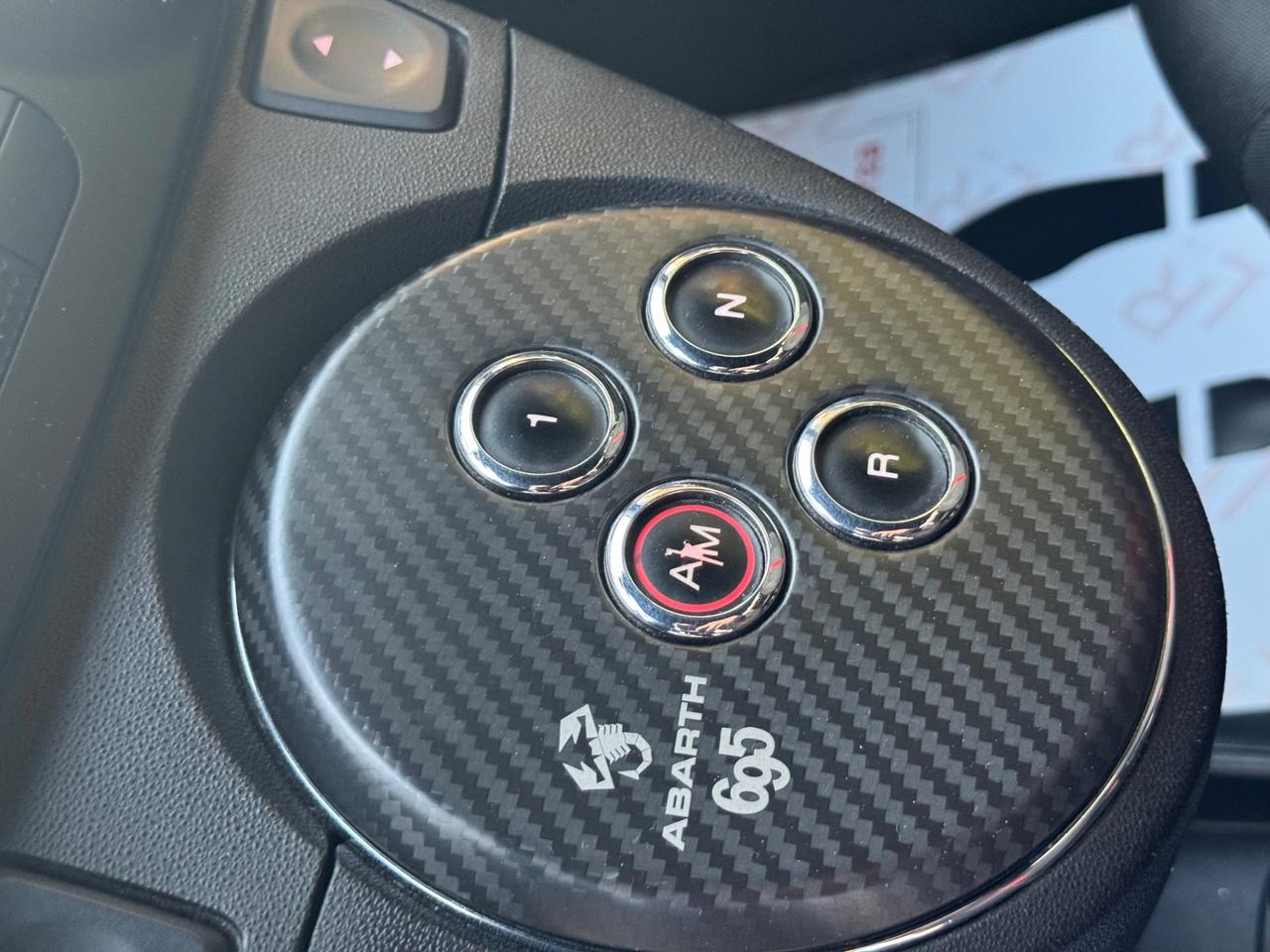 Abarth 500 1.4 Turbo T-Jet MTA Custom. Abarth.