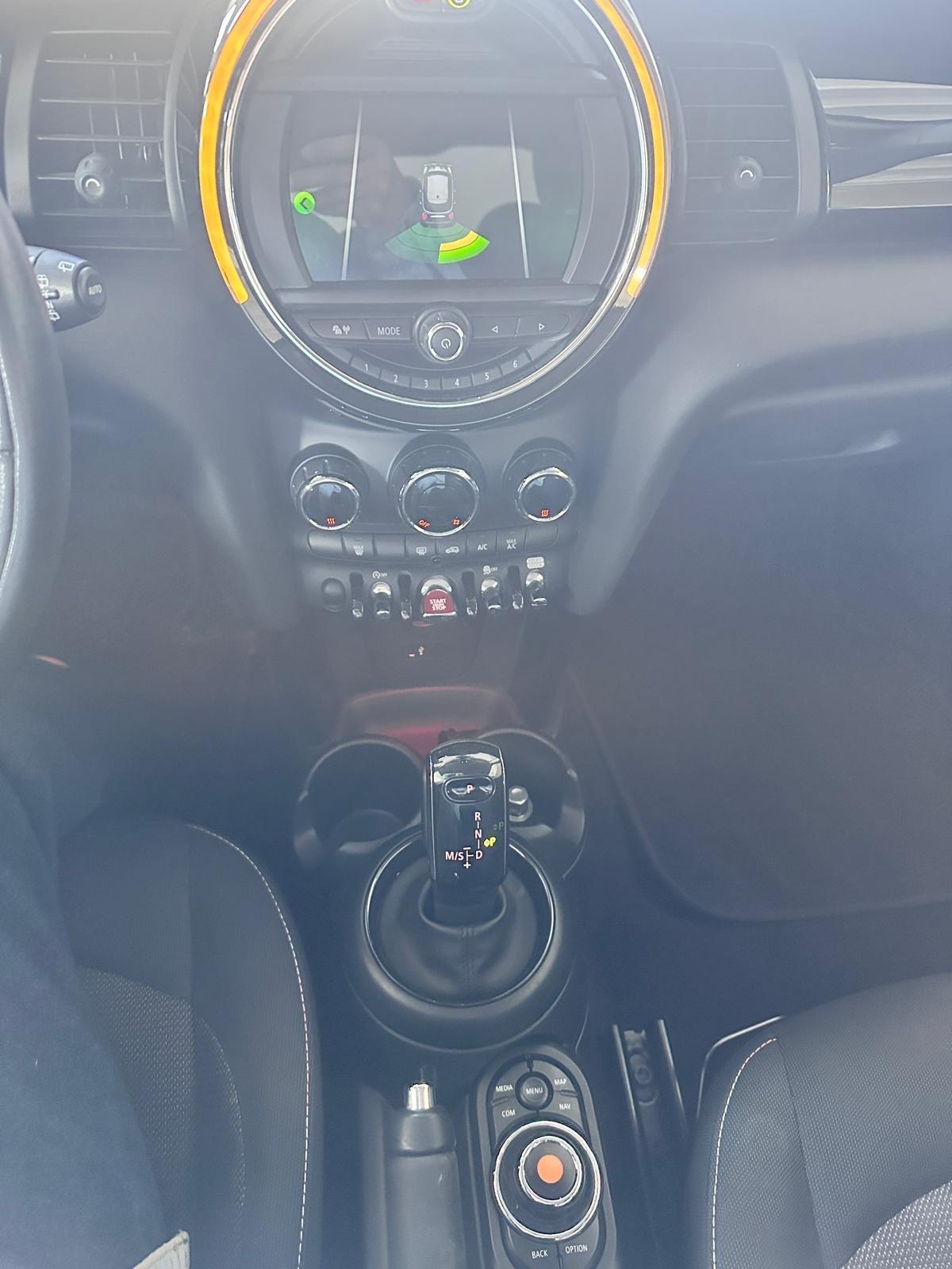Mini 1.5 Cooper D Hype 5 porte full