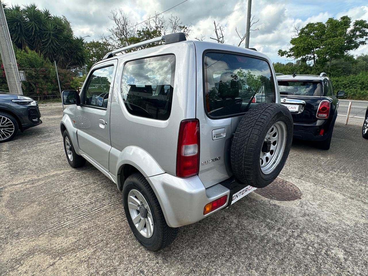 Suzuki Jimny 1.3i 16V cat 4WD JLX Mode