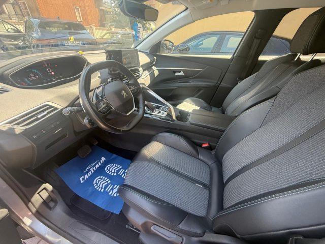 PEUGEOT 3008 Hybrid 225 e-EAT8 Allure
