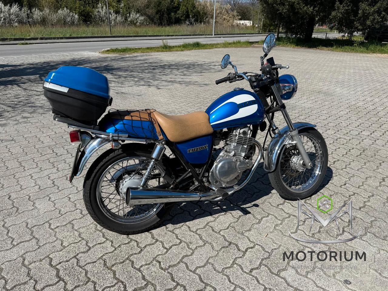 SUZUKI TU 250 X