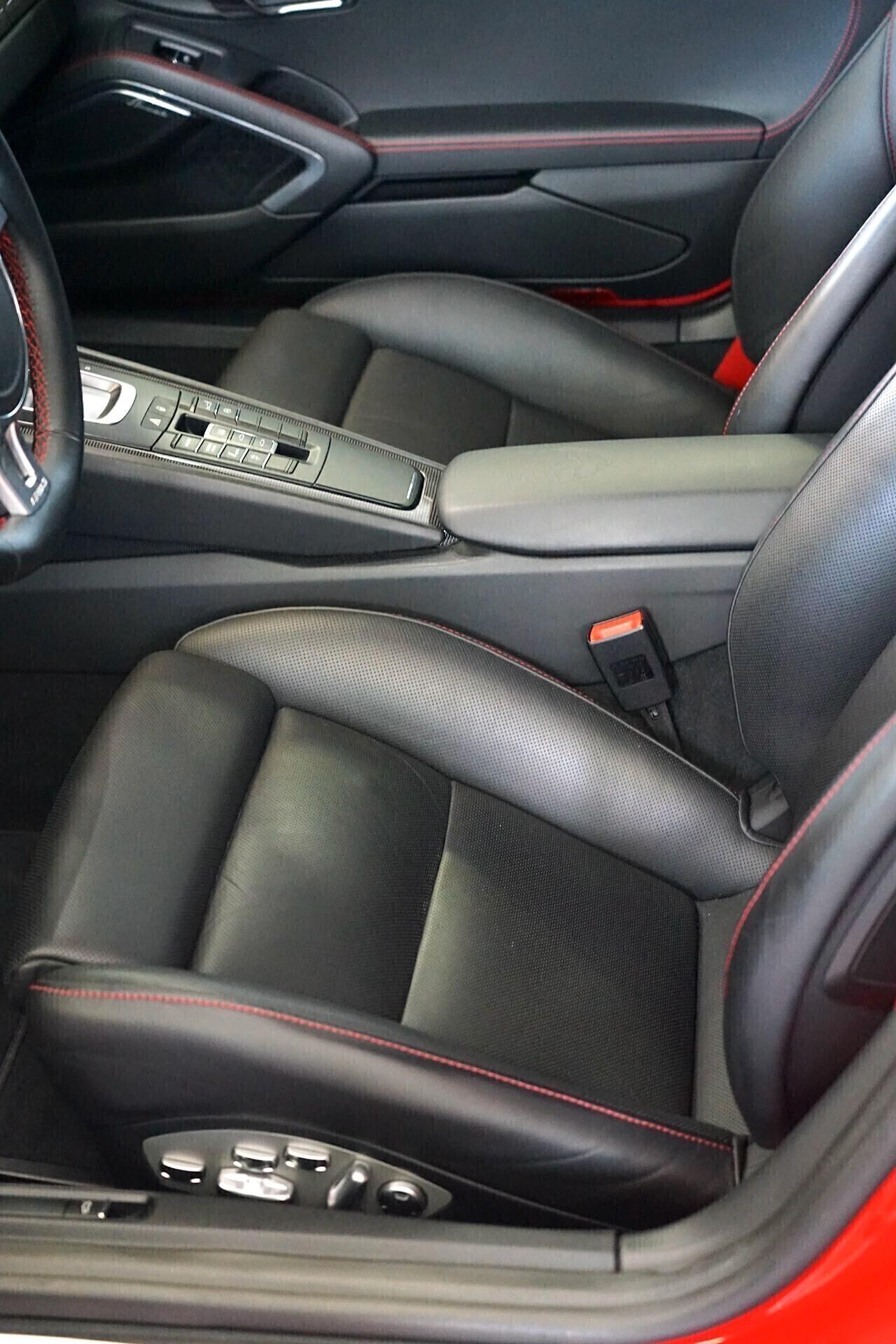 Porsche 911 Turbo S