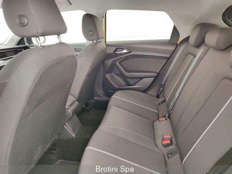 Audi A1 A1 citycarver 30 TFSI Admired