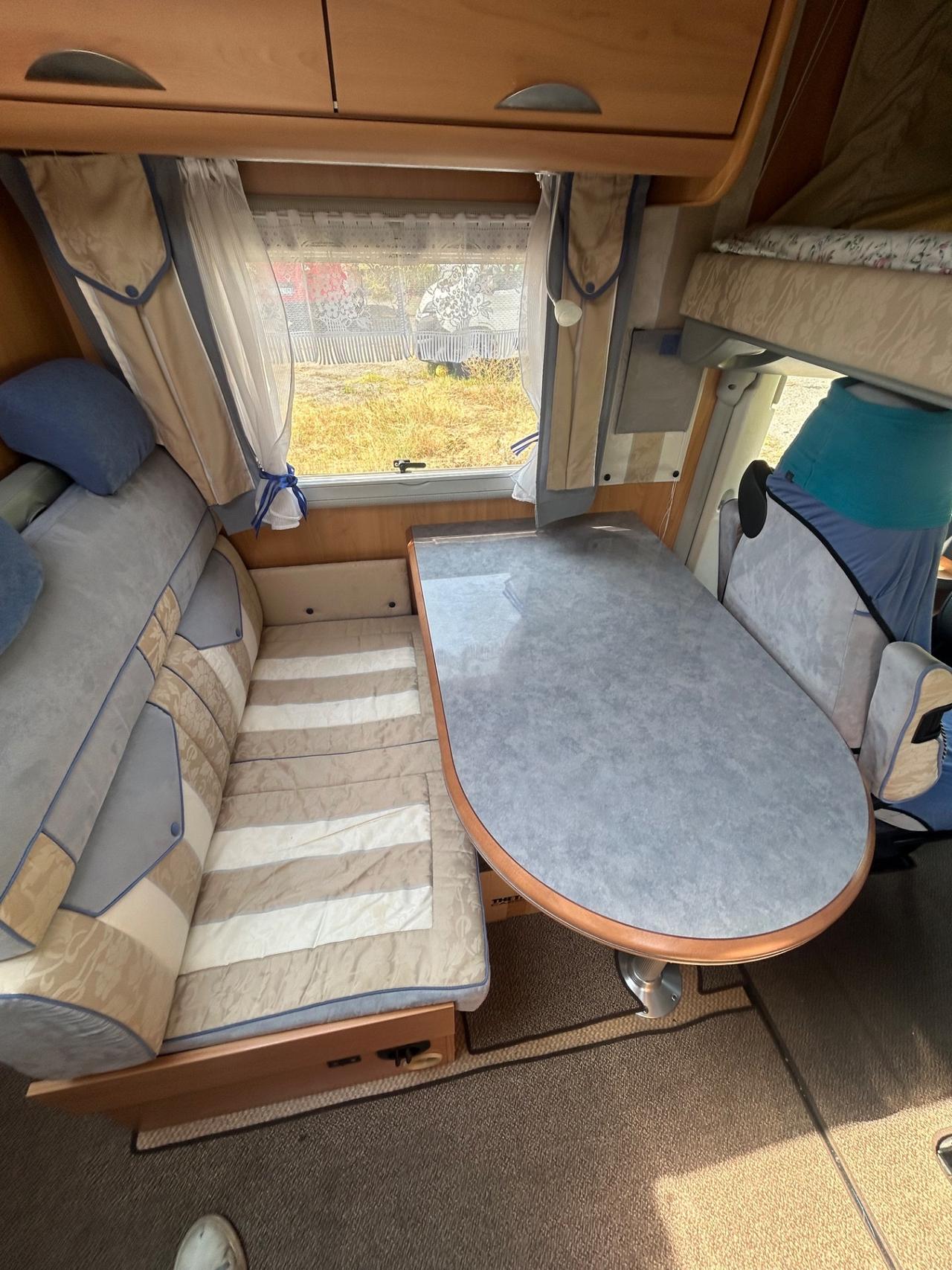 419 BURSTNER motorhome del 2005 in saldo