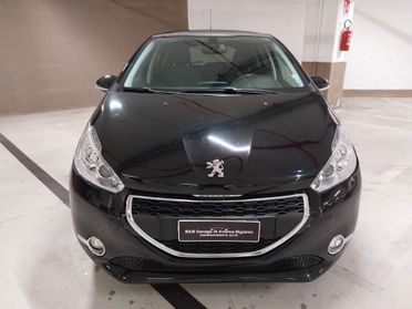 Peugeot 208 1.2 VTi 82 CV - ok neopatentati