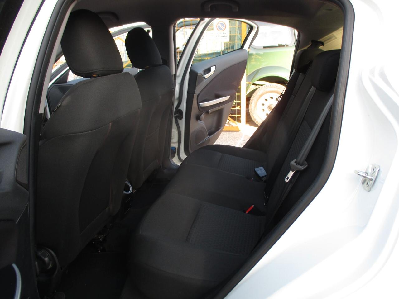 Alfa Romeo Giulietta 1.6 JTDm-2 105 CV MOLTO BELLA