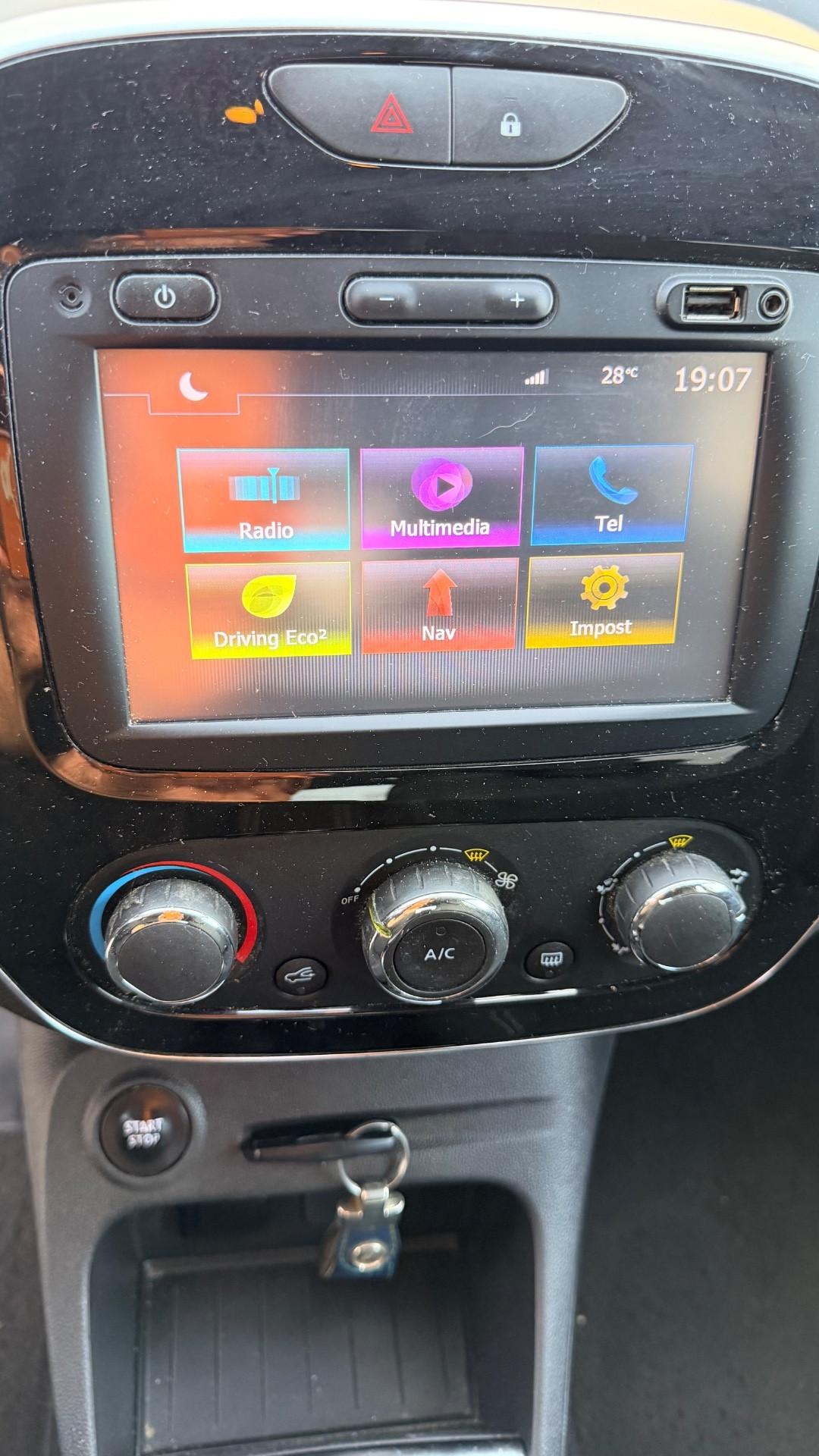 Renault Captur dCi 8V 90 CV