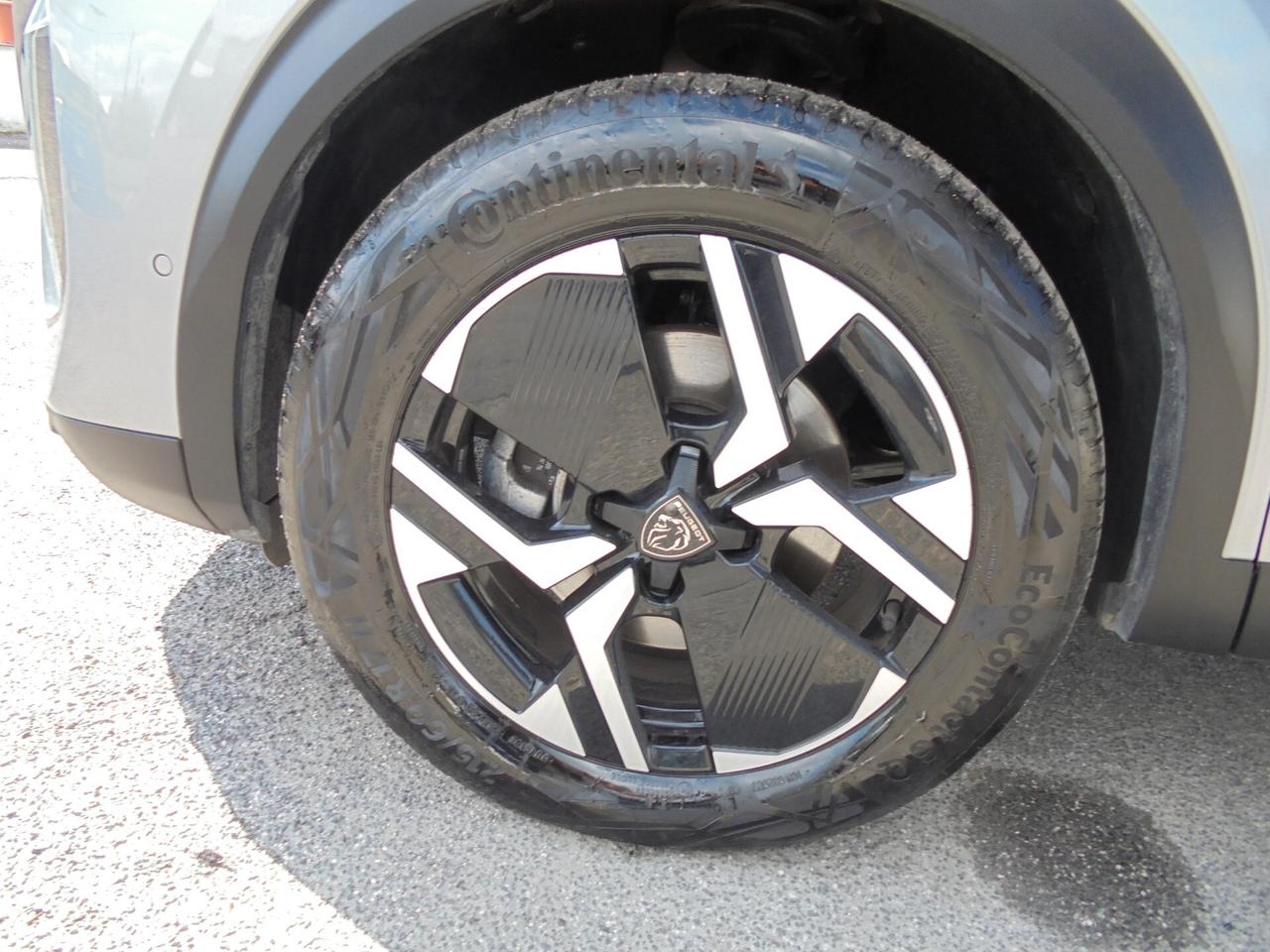 Peugeot 2008 Hybrid 136 e-DCS6 Allure