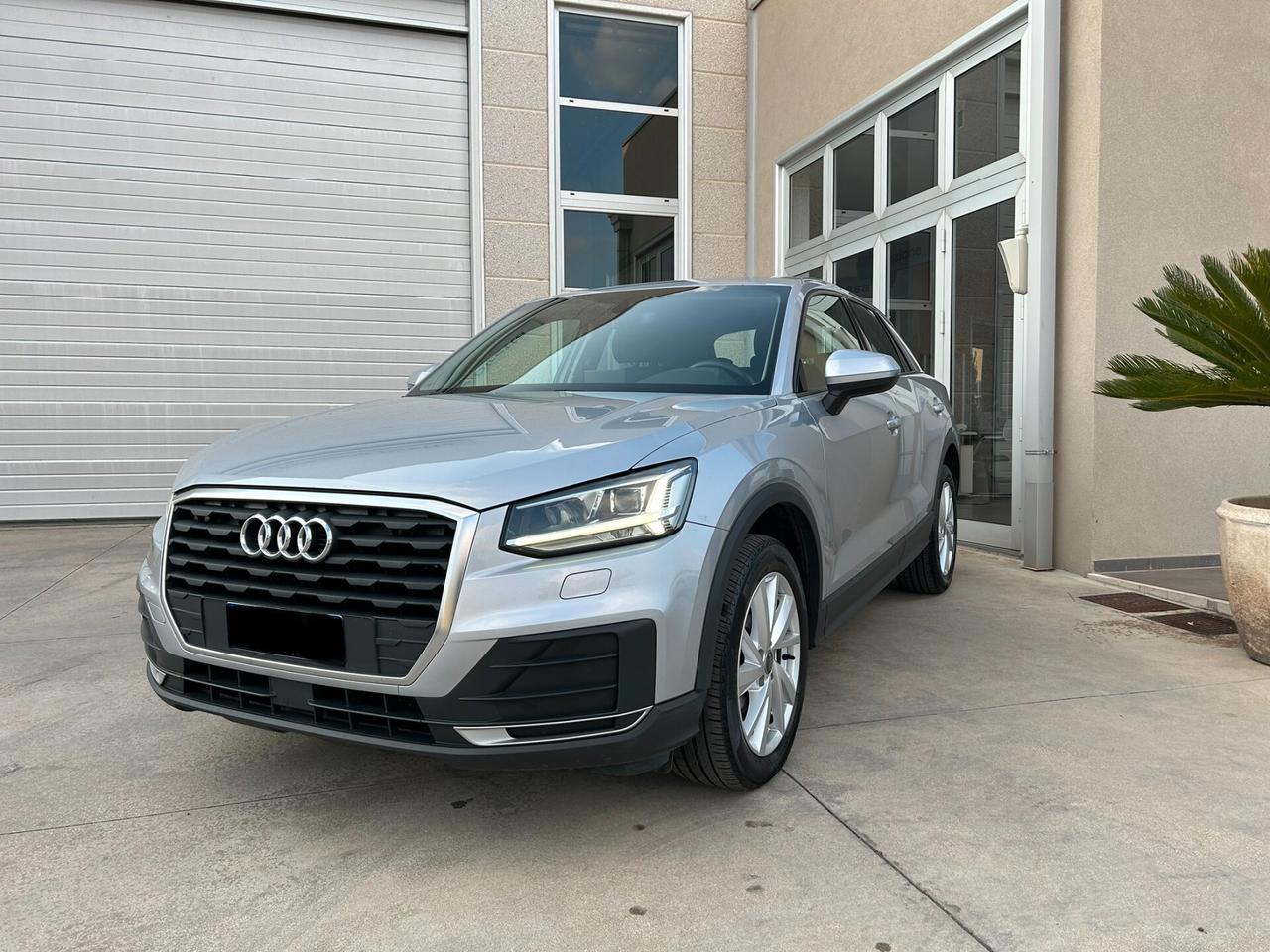 Audi Q2 30 TDI S tronic Business