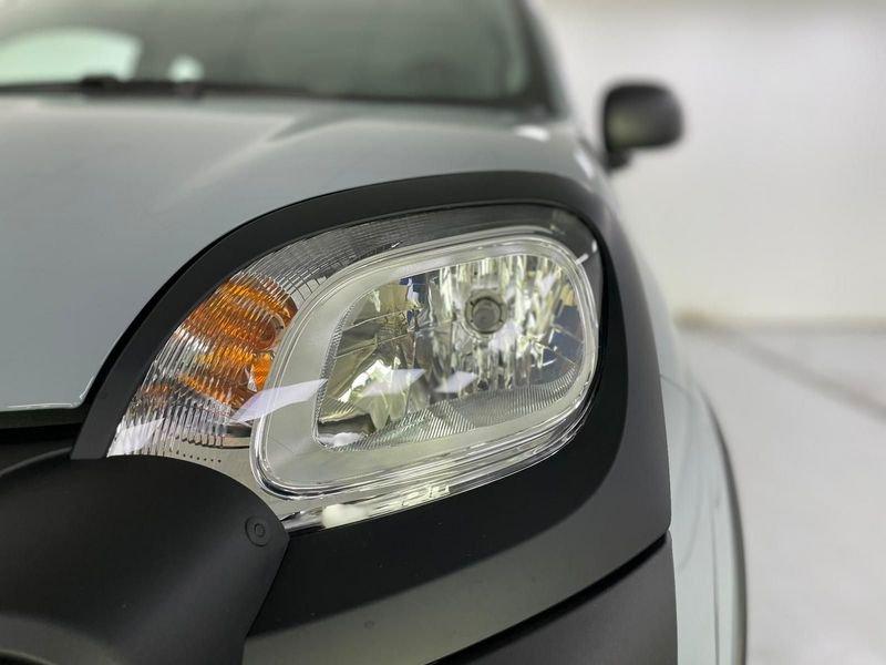 FIAT Panda Cross Panda 1.0 firefly hybrid City Cross s&s 70cv 5p.ti