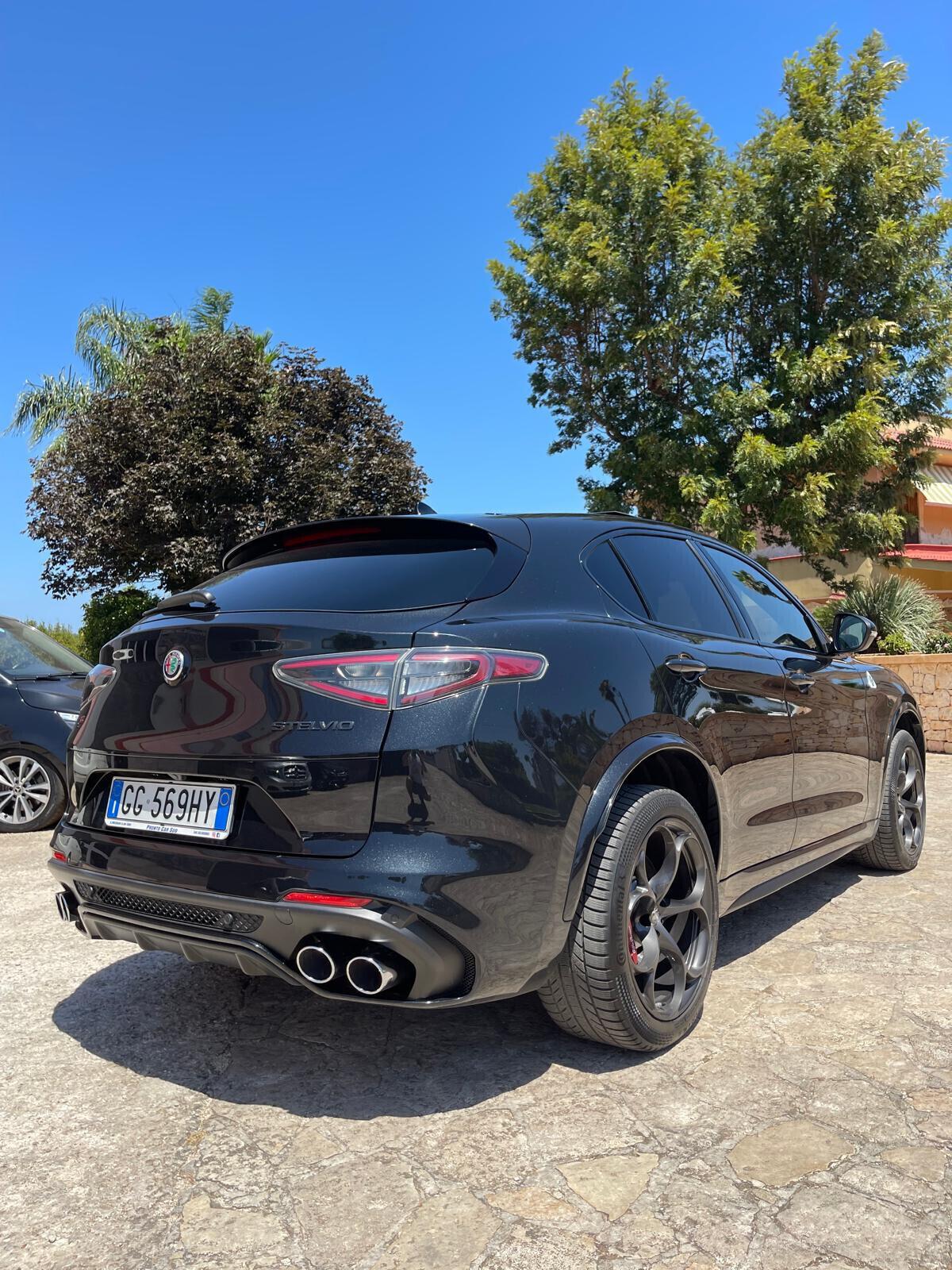 Alfa Romeo Stelvio V6 510 CV AT8 Quadrifoglio