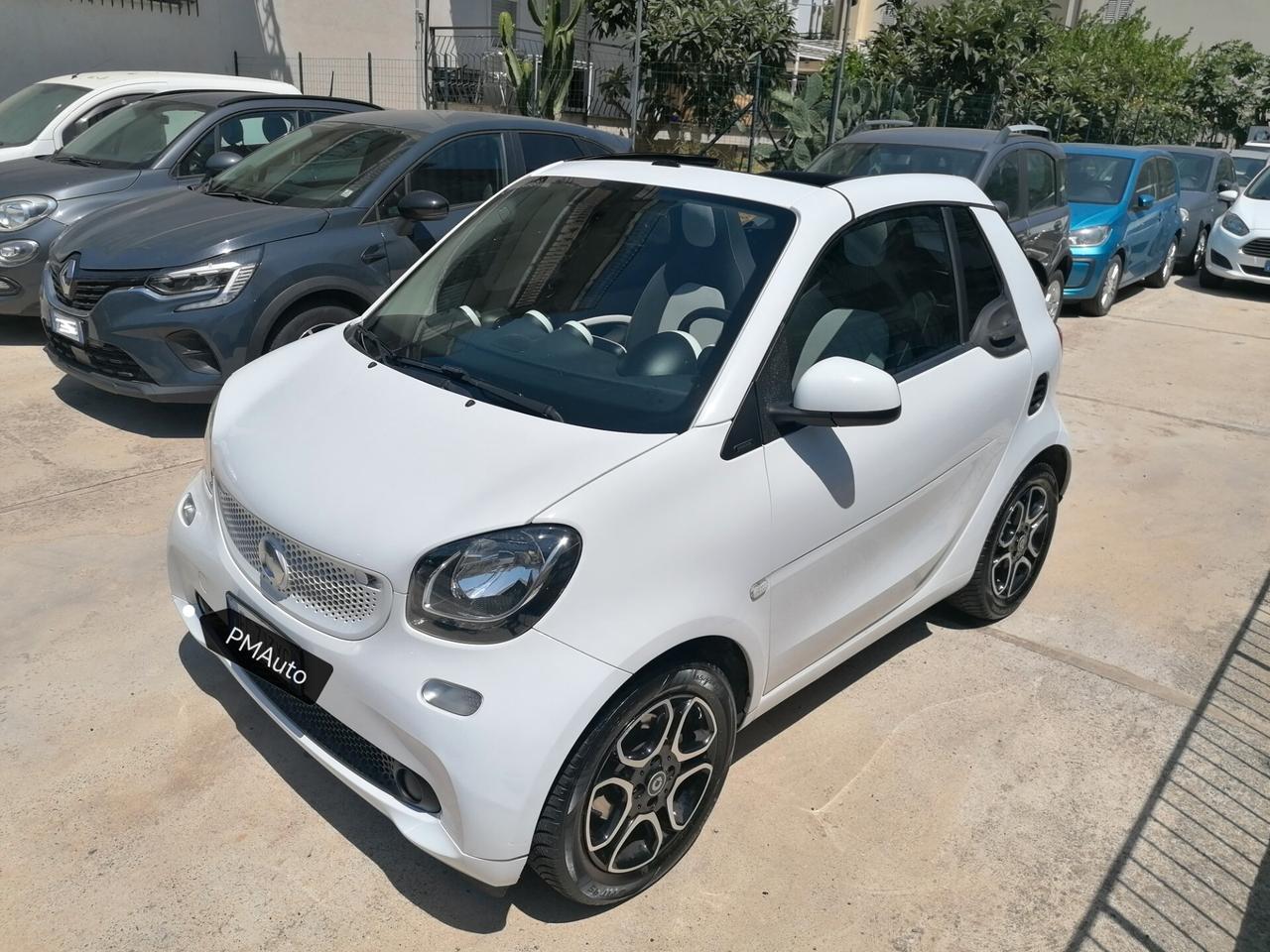 Smart ForTwo 70 1.0 cabrio Passion Navy