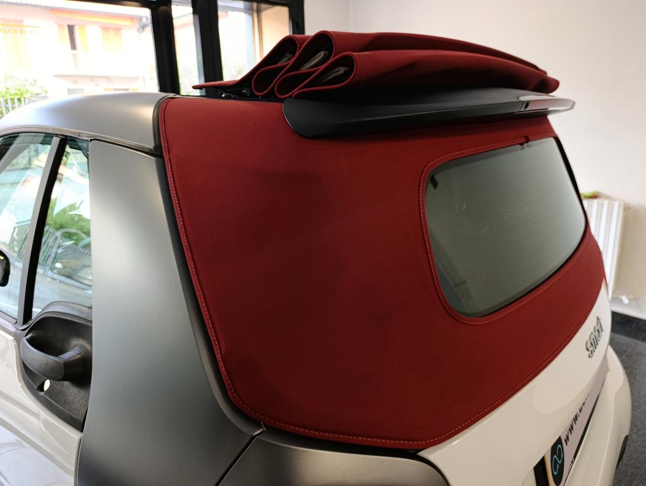Smart ForTwo 70 1.0 twinamic cabrio Perfect capote Rossa