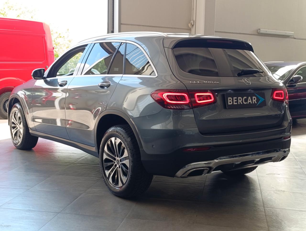 Mercedes GLC SUV GLC 300 de phev (eq-power) Business 4matic auto