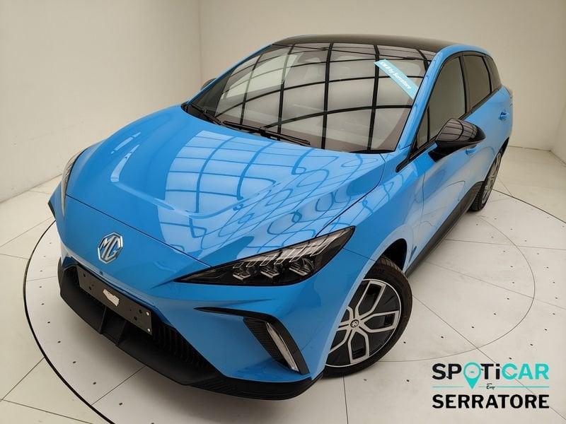 MG MG4 EV 77kwh EDU 2WD LUX LHD heat pump BLACK Brighton Blue + Black
