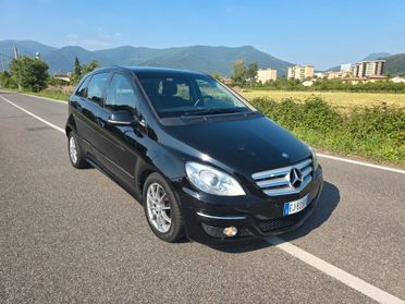 MERCEDES B180 METANO AUTOMATICO "OK NEOPATENTATI "
