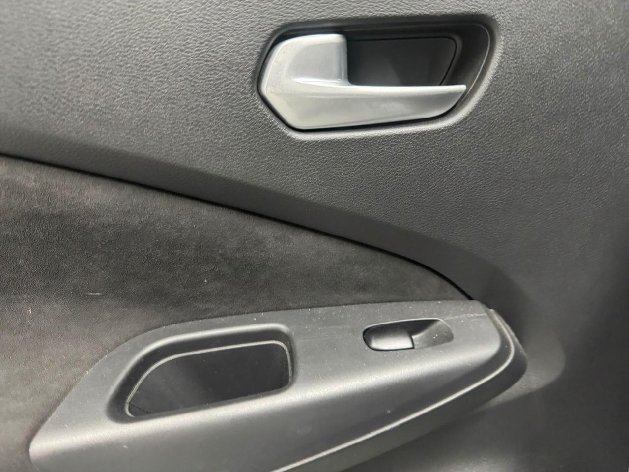 Nissan Juke 1.0 DIG-T 114 CV DCT Tekna