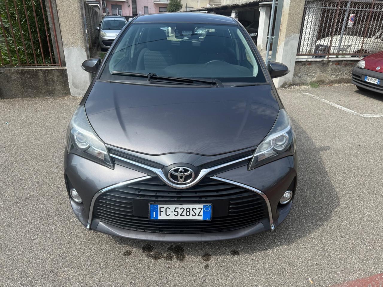 Toyota Yaris 1.4 D-4D 5 porte Lounge