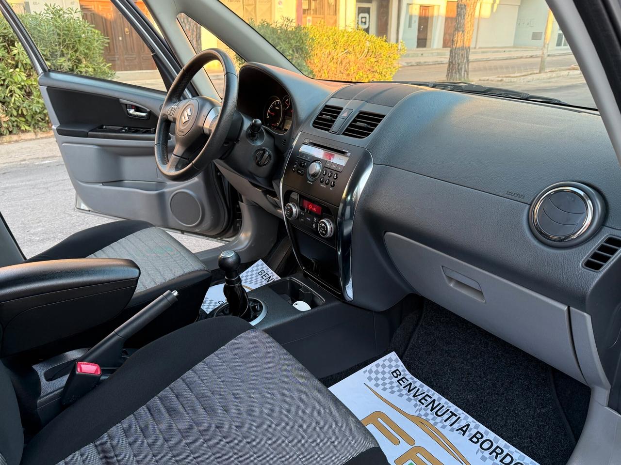 Suzuki SX4 1.6 4WD Outdoor Line GLX - 2011