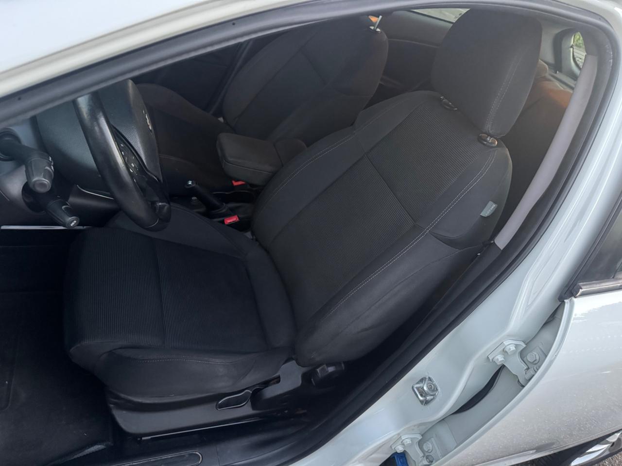 Alfa Romeo Giulietta 1.6 JTDm-2 105 cv garanzia 12 mesi