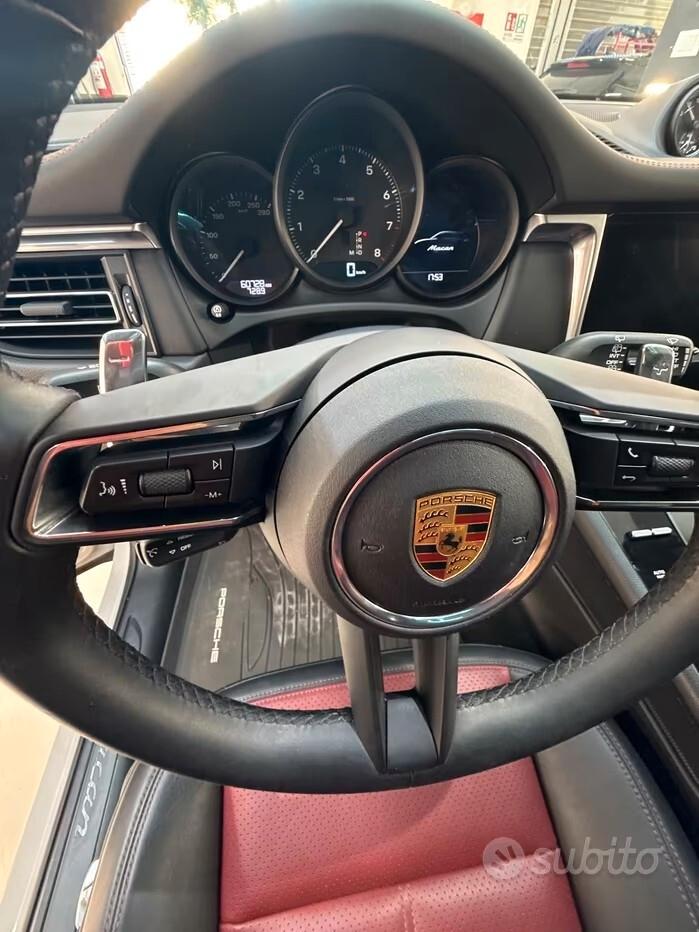 Porsche Macan 2.0-fuoristrada/Suv 5 porte