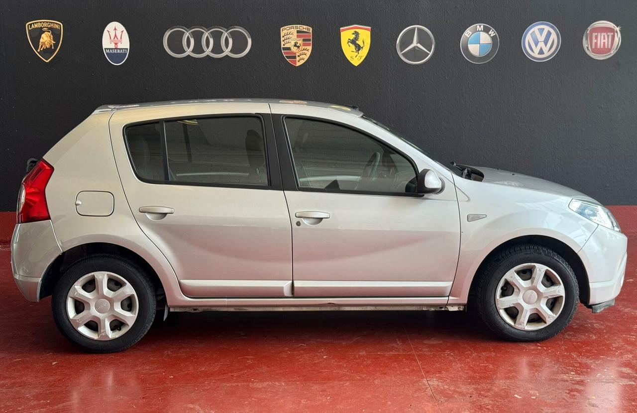 Dacia Sandero 1.4 8V GPL Lauréate